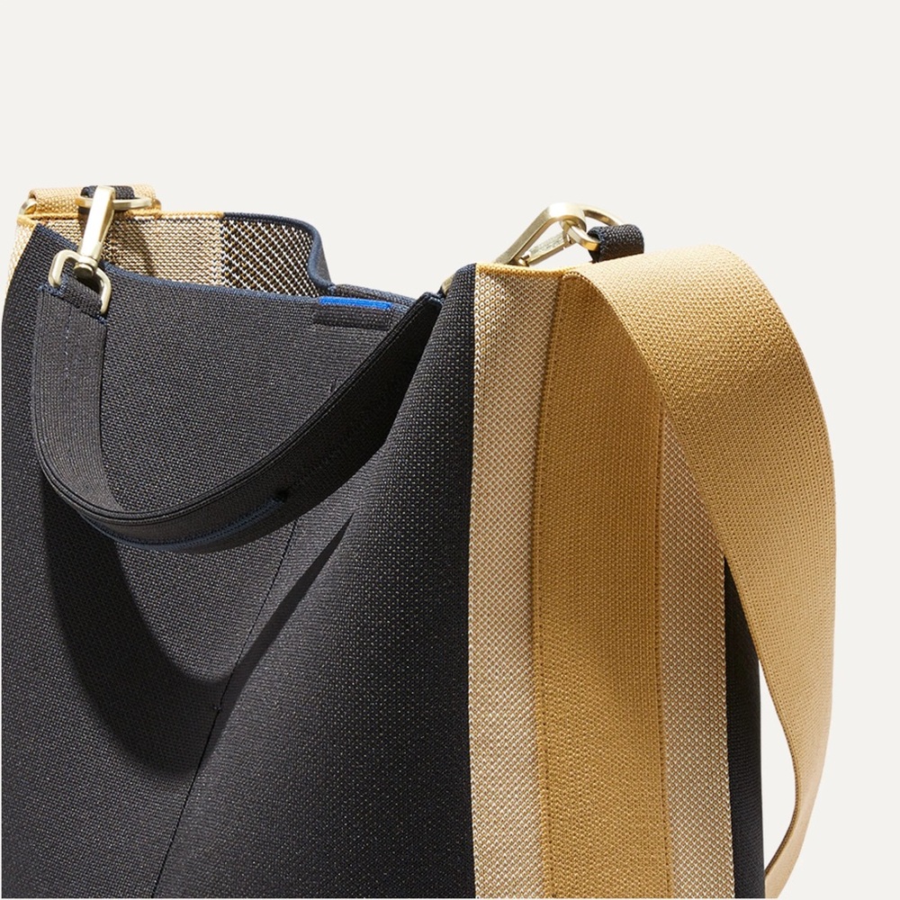 Rothy's Bucket Bag | Ink & Ivory - Picture 3 of 14